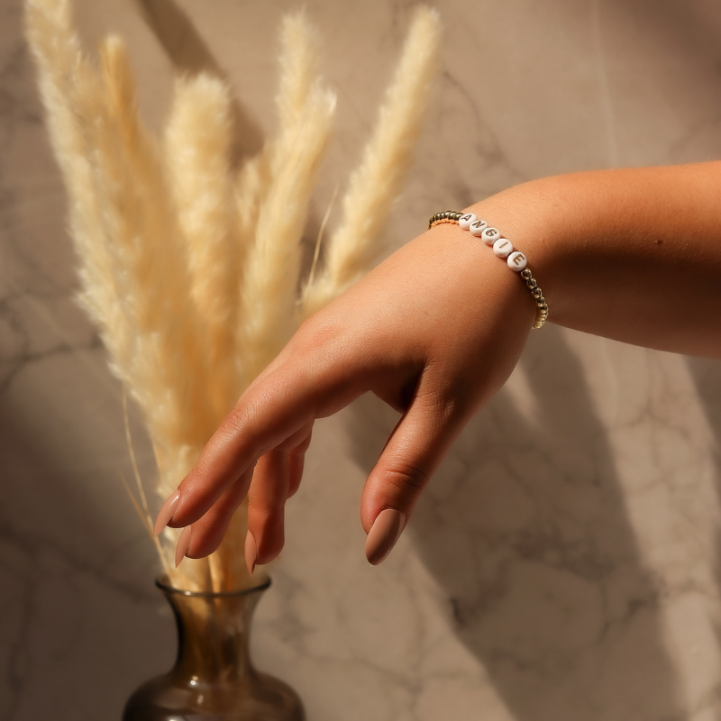 Pulsera de cuentas con nombre